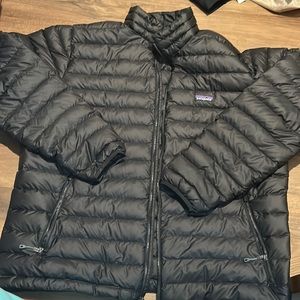 Patagonia NWOT men’s XXL nano puff jacket